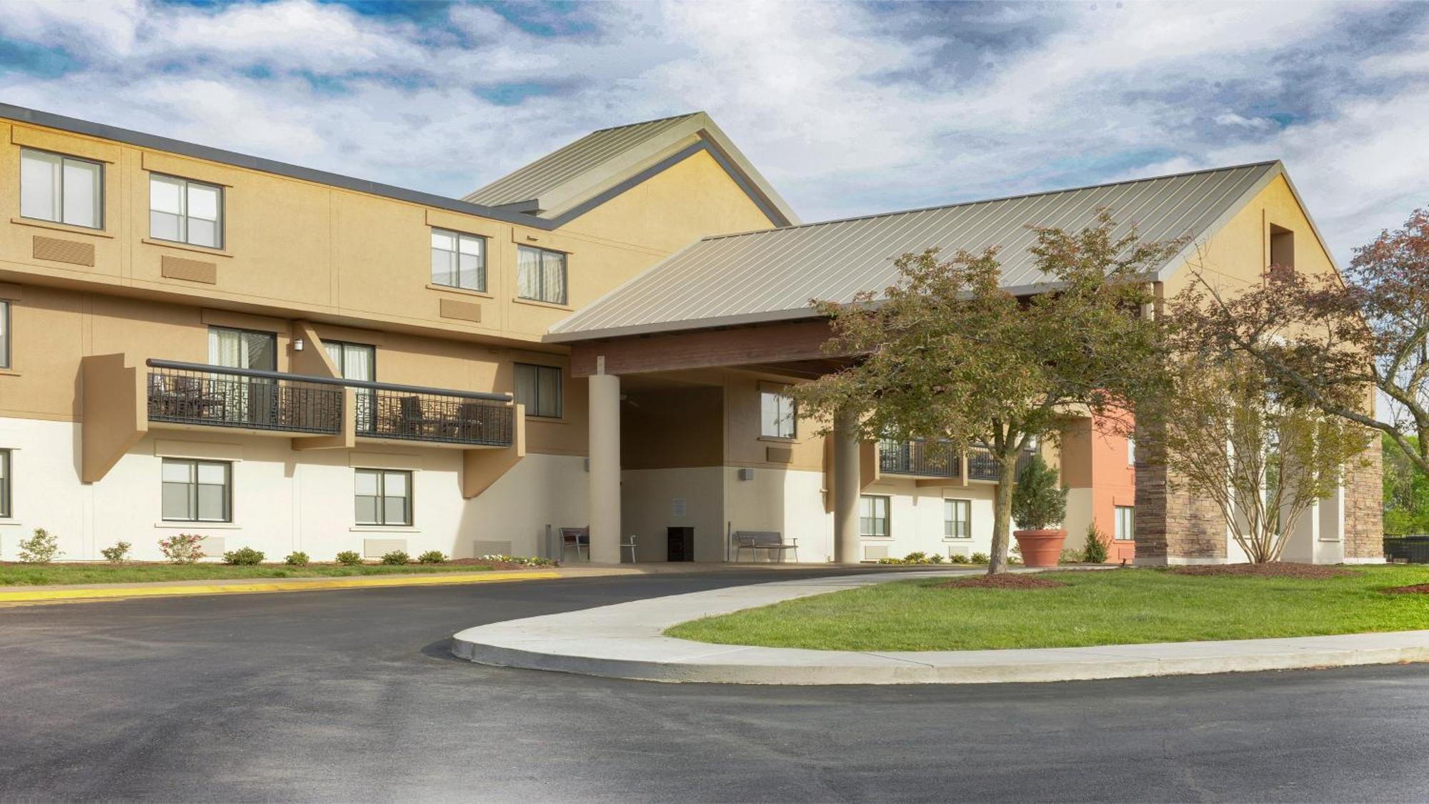 Holiday Inn Express Nashville Airport By Ihg Extérieur photo